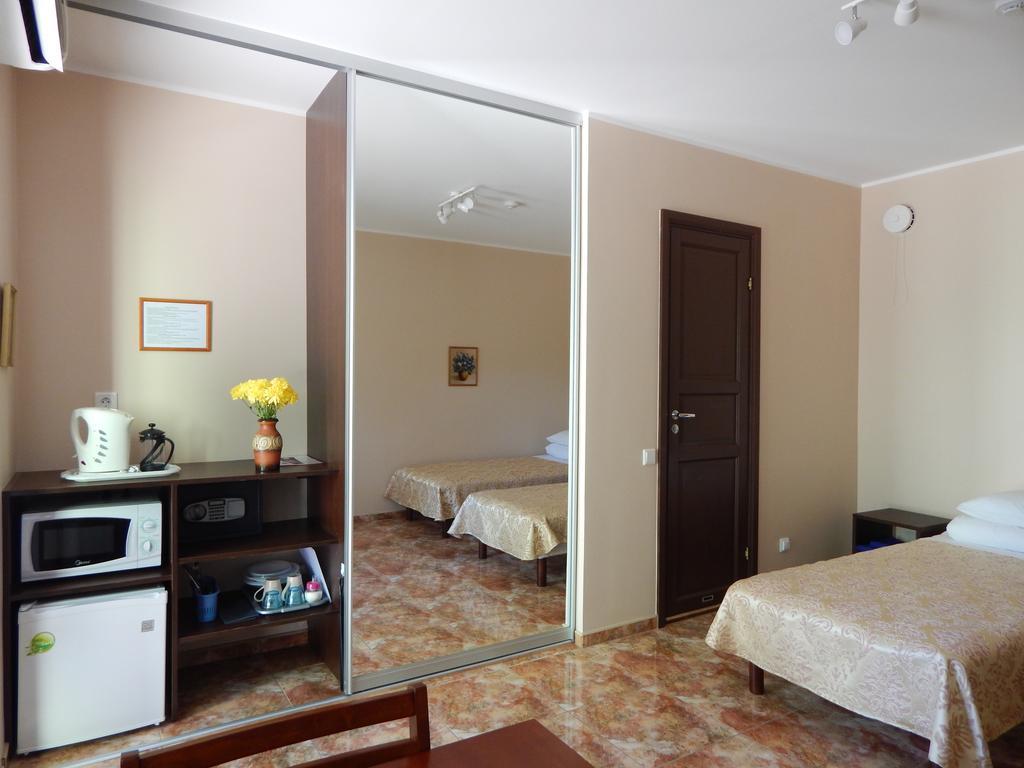 Green Villa Пярну Екстериор снимка