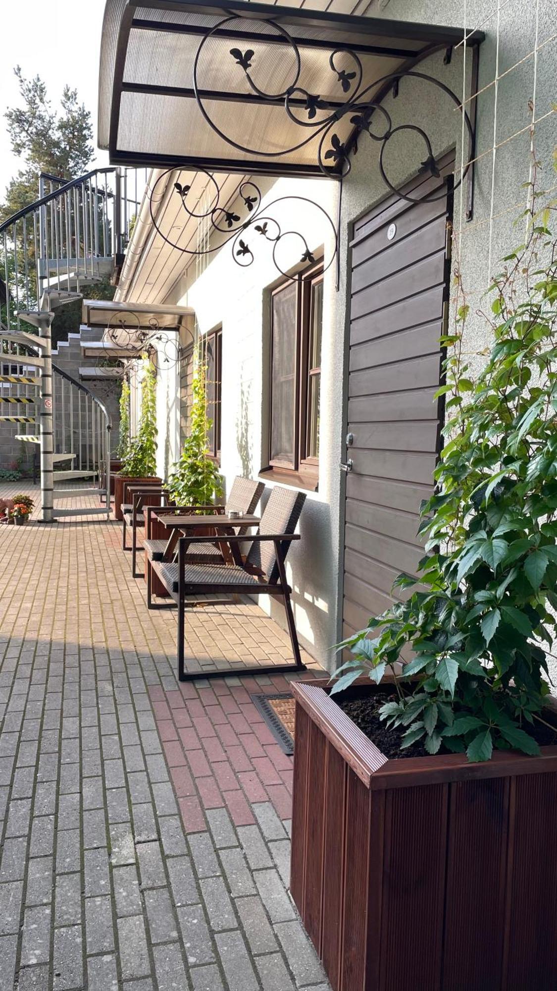 Green Villa Пярну Екстериор снимка
