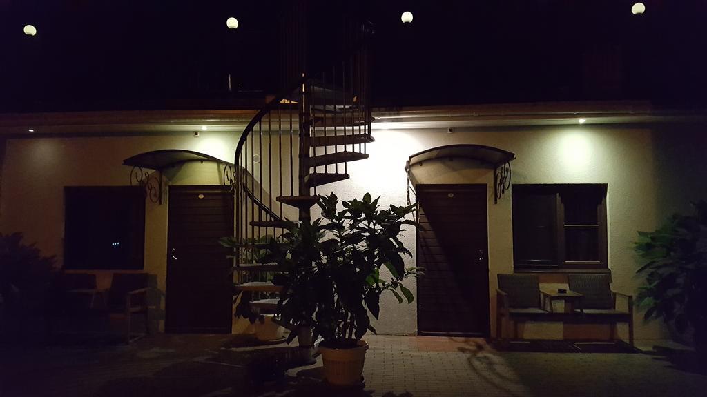 Green Villa Пярну Екстериор снимка